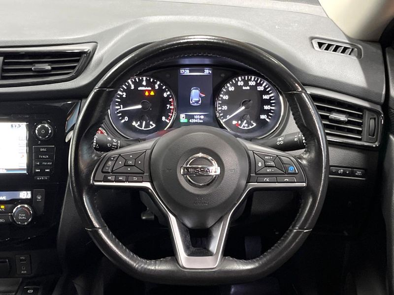 2018 Nissan X-Trail DBA-NT32 (UW-6a7a943e135fc)[23]