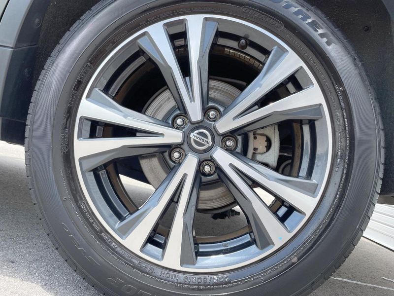 2019 Nissan X-Trail DBA-NT32 (UW-6a7a943ec5e9f)[14]