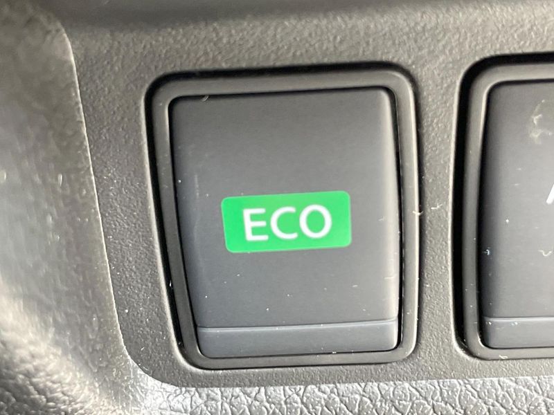2019 Nissan X-Trail DBA-NT32 (UW-6a7a943ec5e9f)[24]