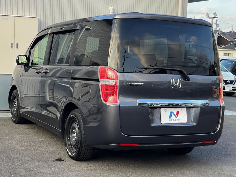 2014 Honda Step Wagon DBA-RK1 (UW-6a7a944b6df70)[24]