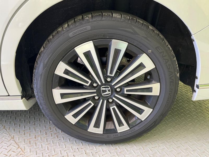 2022 Honda Step Wagon 5BA-RP6 (UW-6a7a944ed8d56)[19]