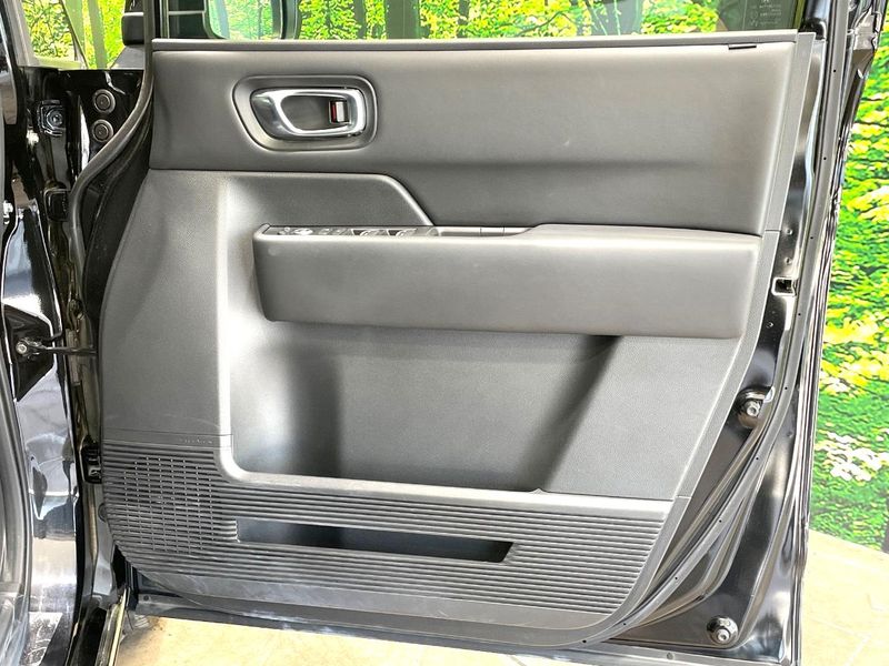 2023 Honda Step Wagon 6AA-RP8 (UW-6a7a94511d13f)[12]