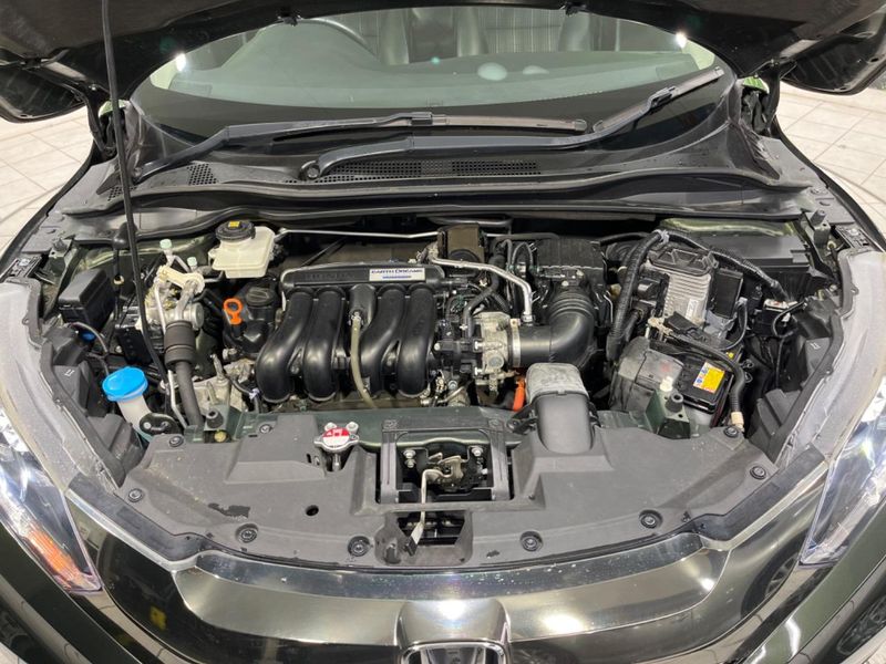 2016 Honda Vezel DAA-RU3 (UW-6a7a94569f3f7)[16]