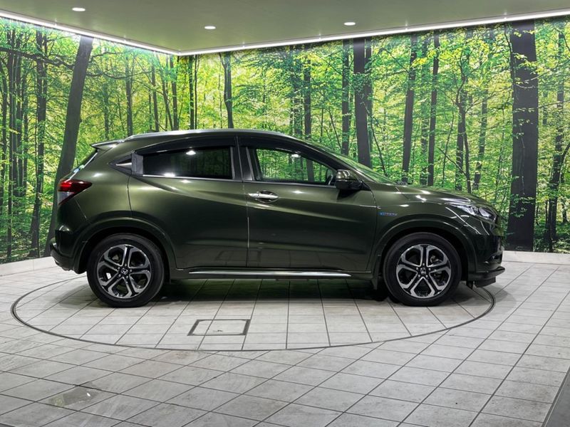 2016 Honda Vezel DAA-RU3 (UW-6a7a94569f3f7)[7]