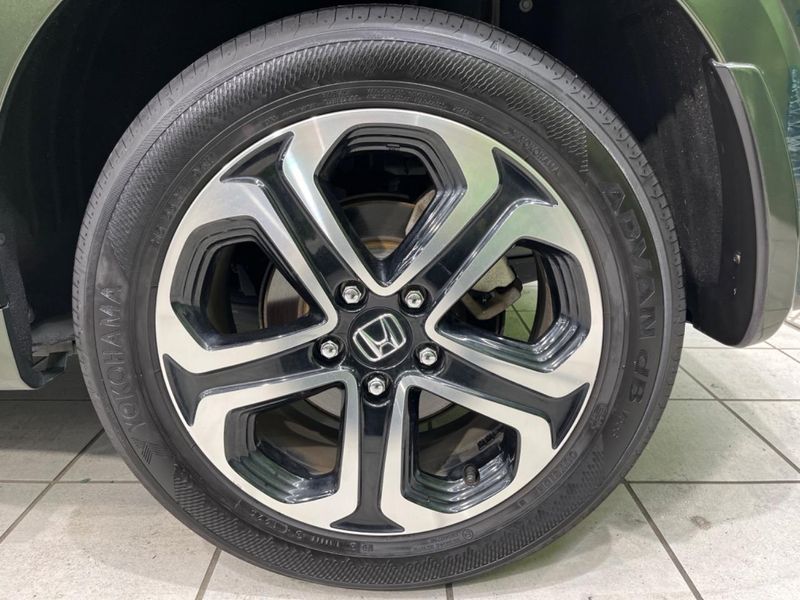 2016 Honda Vezel DAA-RU3 (UW-6a7a94569f3f7)[20]