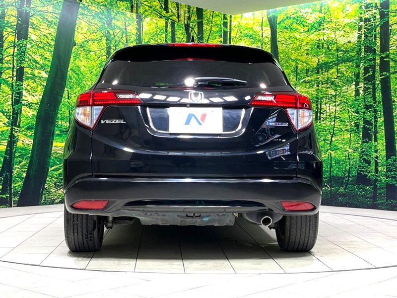2018 Honda Vezel DAA-RU3 (UW-6a7a9457e71c6)[22]