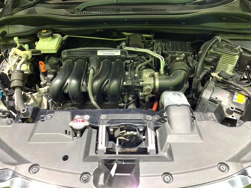 2018 Honda Vezel DAA-RU3 (UW-6a7a9457e71c6)[4]