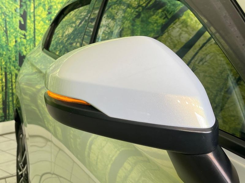 2021 Honda Vezel 6AA-RV5 (UW-6a7a945c5230b)[14]