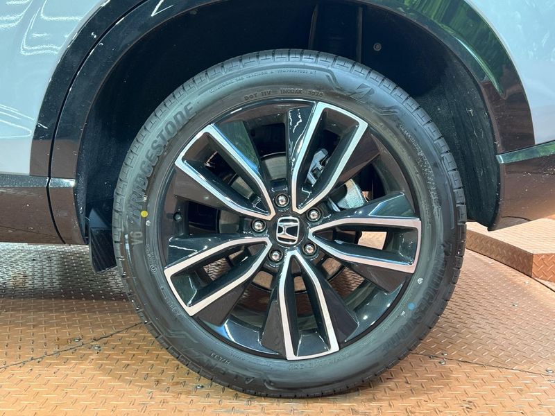 2026 Honda Vezel 6AA-RV5 (UW-6a7a9467e92e8)[4]