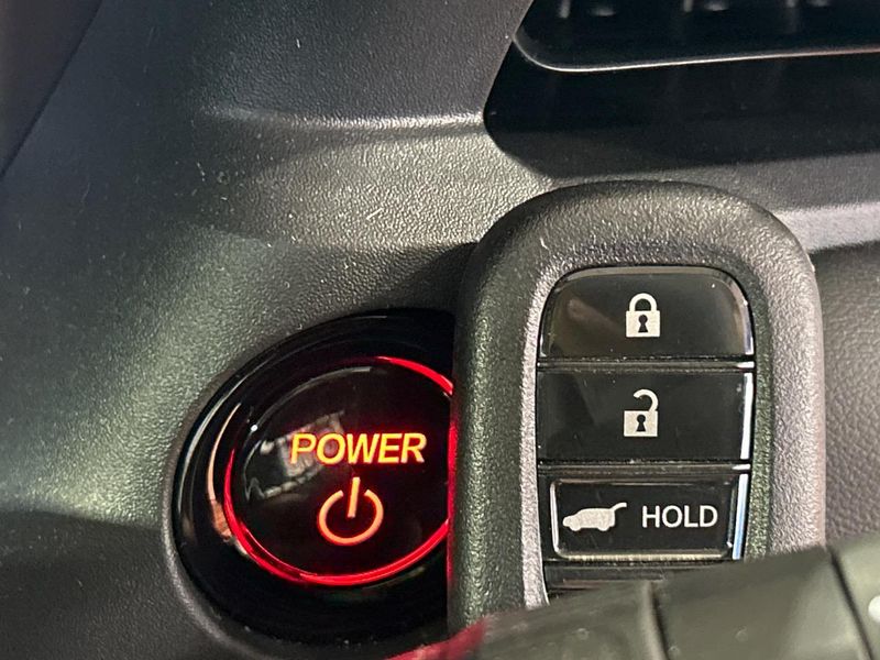 2026 Honda Vezel 6AA-RV5 (UW-6a7a9467e92e8)[17]