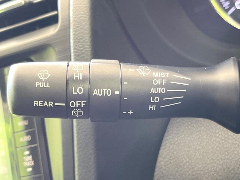 2014 Subaru Forester DBA-SJ5 (UW-6a7a947d77f0b)[27]