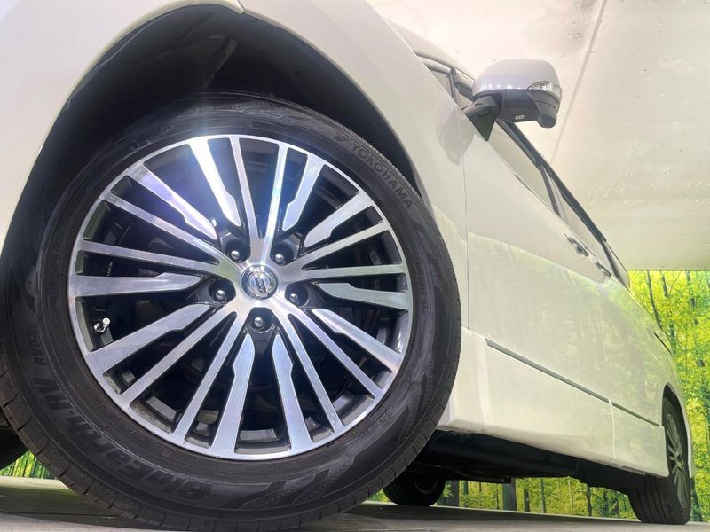 2017 Nissan Elgrand DBA-TE52 (UW-6a7a9493294a6)[8]