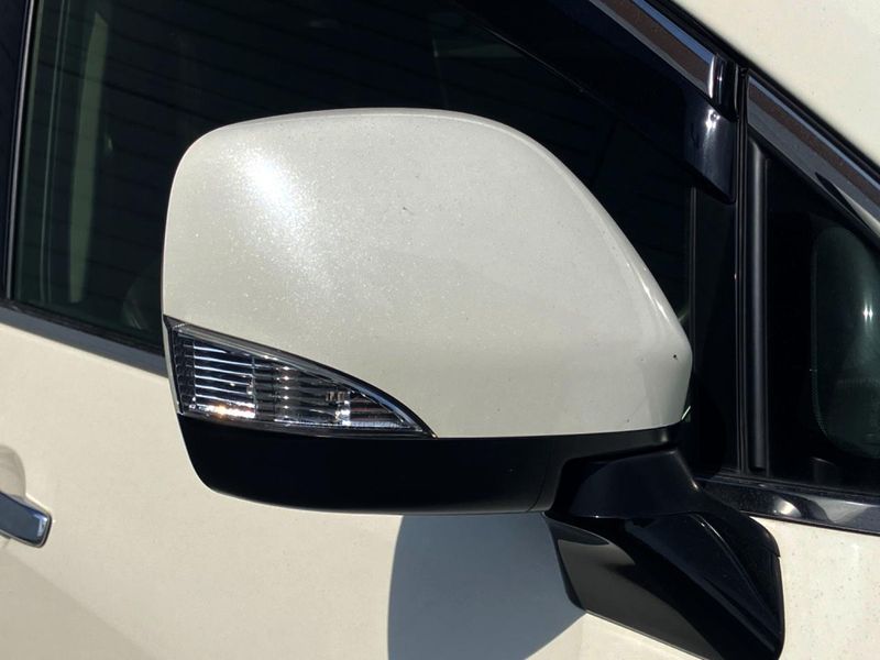 2019 Nissan Elgrand DBA-TE52 (UW-6a7a94938be7d)[18]