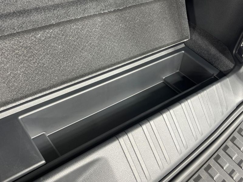 2026 Toyota Land Cruiser 250 3BA-TRJ250W (UW-6a7a94a3bc048)[16]