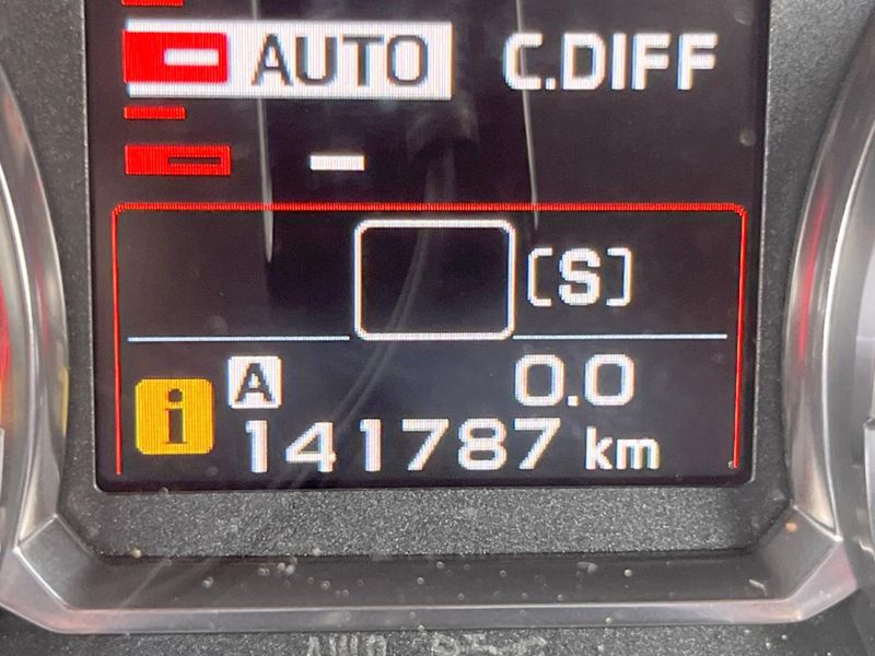 2014 Subaru WRX STI CBA-VAB (UW-6a7a94a7bda14)[2]