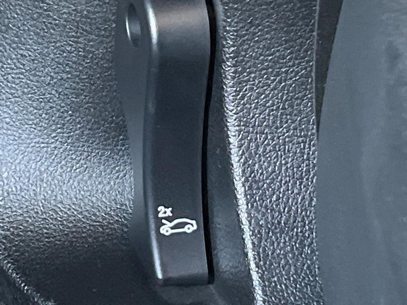 2018 BMW 4 Series DBA-4D20 (UW-6a7a94bf40321)[29]