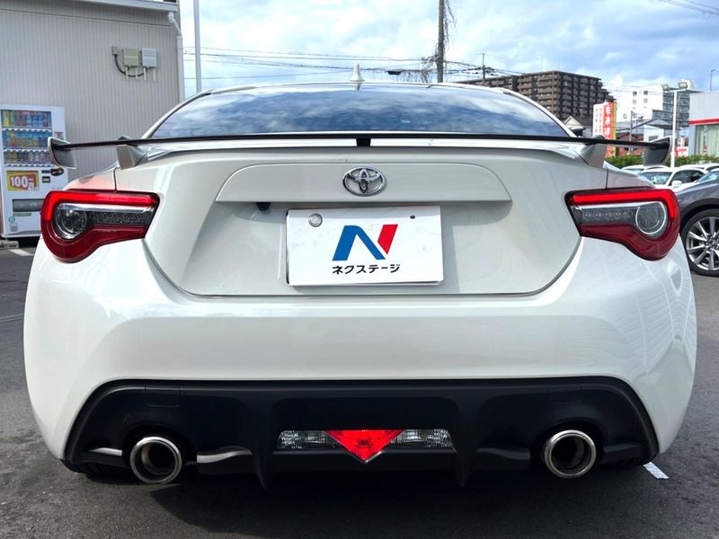 2017 Toyota 86 DBA-ZN6 (UW-6a7a94e1c4e88)[16]