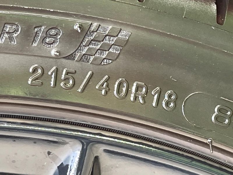 2022 Toyota GR86 3BA-ZN8 (UW-6a7a94e4ada48)[8]