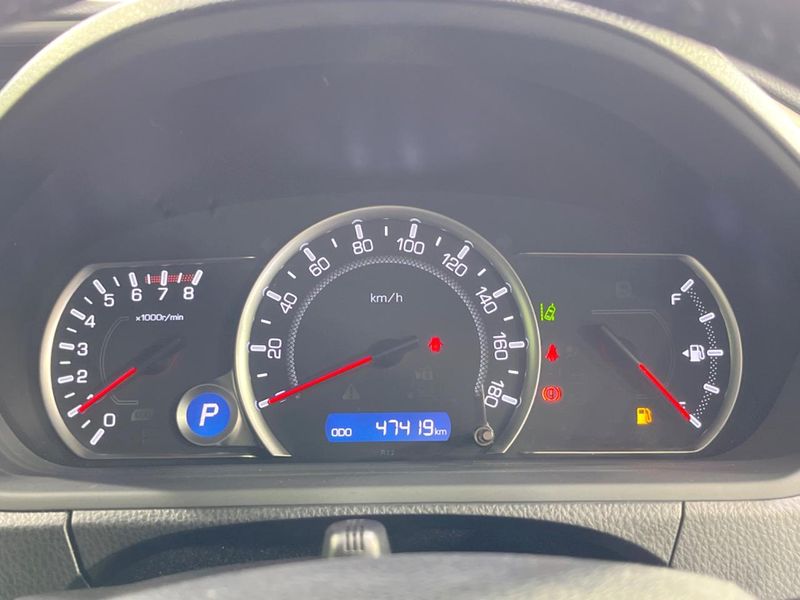 2017 Toyota Voxy DBA-ZRR80W (UW-6a7a94ecaa1b4)[17]