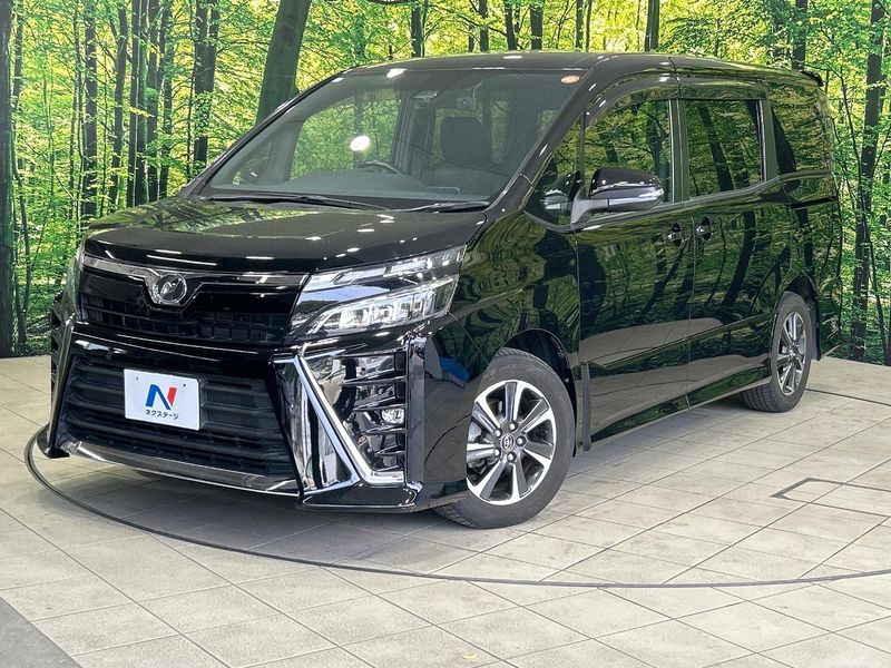 2017 Toyota Voxy DBA-ZRR80W (UW-6a7a94ed247e0)[0]