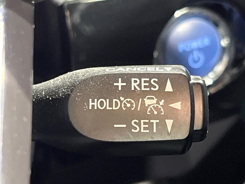 2016 Toyota Prius DAA-ZVW51 (UW-6a7a95179275c)[12]
