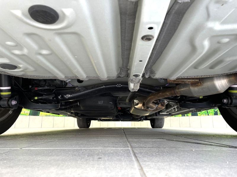 2024 Toyota Noah 6AA-ZWR90W (UW-6a7a95384f1a8)[15]