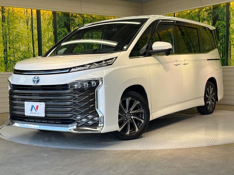 2022 Toyota Voxy 6AA-ZWR90W (UW-6a7a953c98ec9)[0]