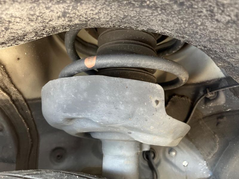 2022 Toyota Voxy 6AA-ZWR90W (UW-6a7a953c98ec9)[12]