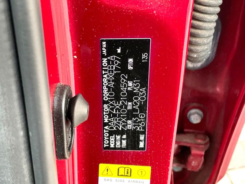2018 Toyota C-HR DAA-ZYX10 (UW-6a7a954155f53)[1]