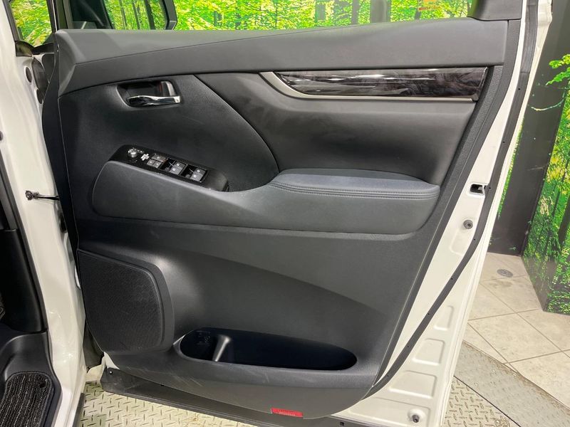 2019 Toyota Alphard DBA-AGH30W (UW-6a7be28c25b3e)[22]