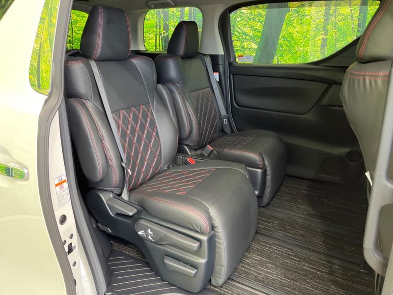 2020 Toyota Vellfire 3BA-AGH35W (UW-6a7be29b4498b)[21]