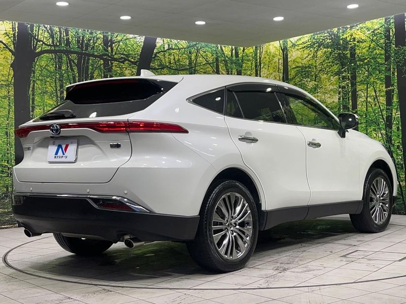 2022 Toyota Harrier Hybrid 6AA-AXUH85 (UW-6a7be2c740720)[23]