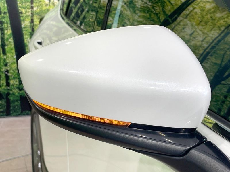 2021 Mazda CX-30 3DA-DM8P (UW-6a7be32f8a5dc)[5]
