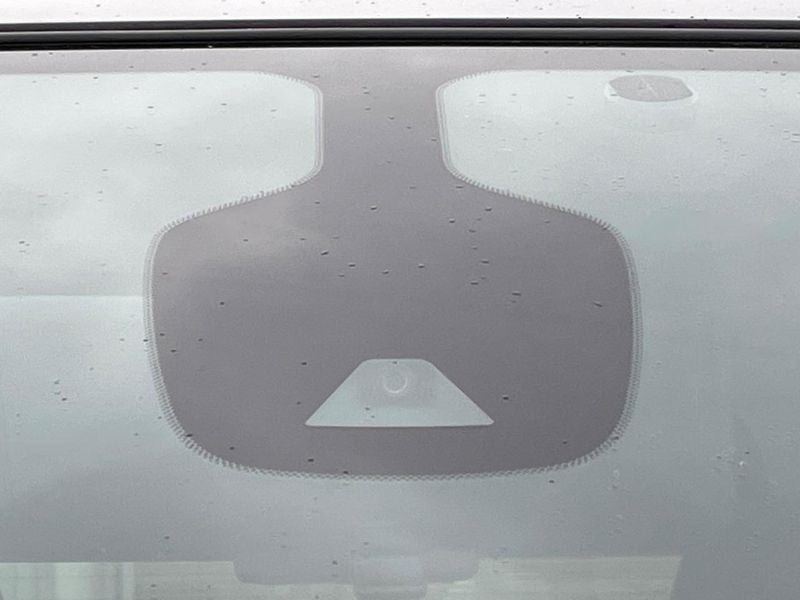 2016 Nissan Serena DAA-GC27 (UW-6a7be359e35f5)[26]