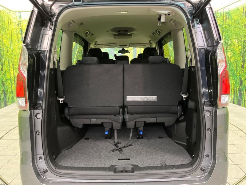 2019 Nissan Serena DAA-GC27 (UW-6a7be35b7b763)[28]