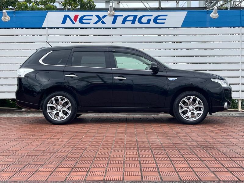 2014 Mitsubishi OUTLANDER PHEV DLA-GG2W (UW-6a7be3737c842)[18]