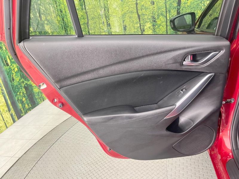 2015 Mazda Atenza Wagon LDA-GJ2FW (UW-6a7be3751e3a1)[28]