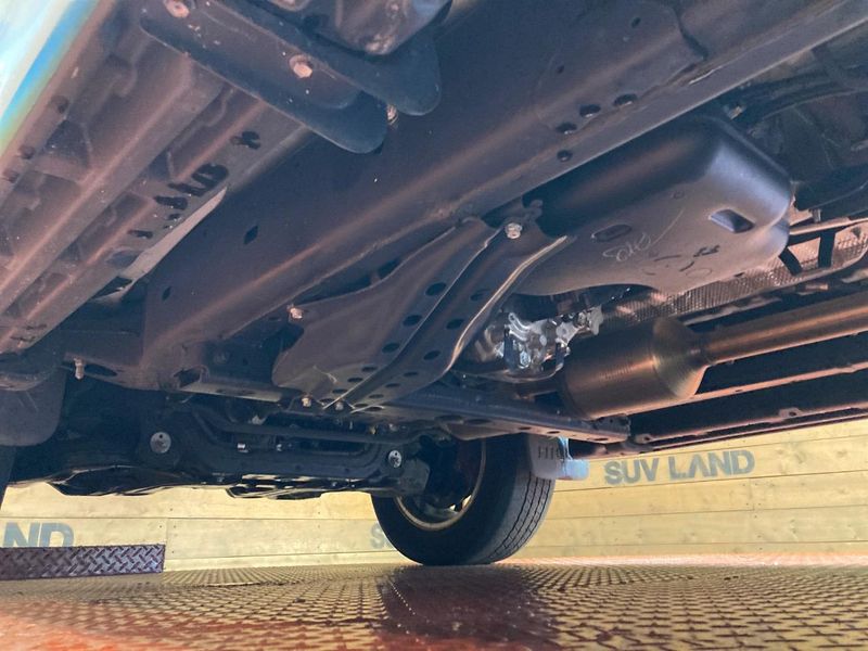 2023 Toyota Hilux 3DF-GUN125 (UW-6a7be395662e9)[21]