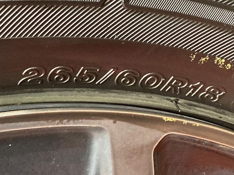 2023 Toyota Hilux 3DF-GUN125 (UW-6a7be395662e9)[12]