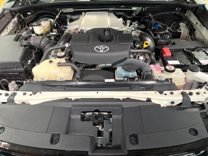2023 Toyota Hilux 3DF-GUN125 (UW-6a7be395ab745)[13]