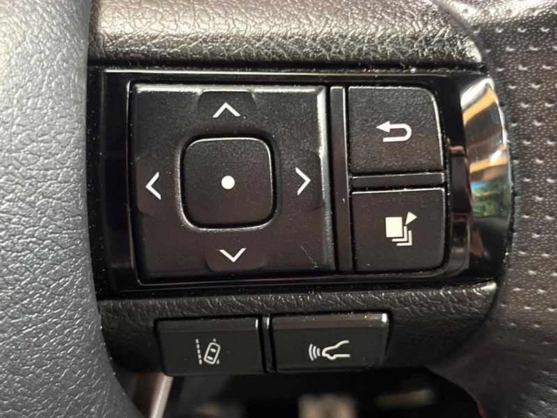 2023 Toyota Hilux 3DF-GUN125 (UW-6a7be395ab745)[29]