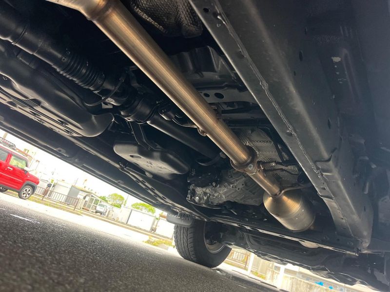 2023 Toyota Hilux 3DF-GUN125 (UW-6a7be395ee52e)[18]