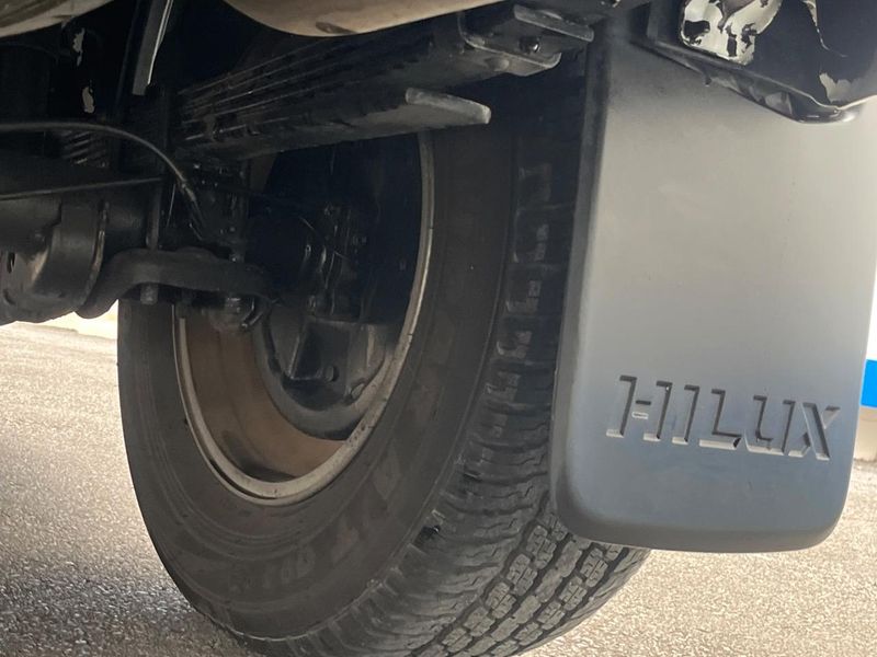 2023 Toyota Hilux 3DF-GUN125 (UW-6a7be395ee52e)[25]