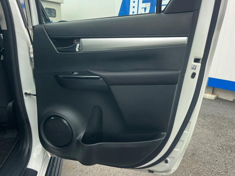 2023 Toyota Hilux 3DF-GUN125 (UW-6a7be395ee52e)[19]