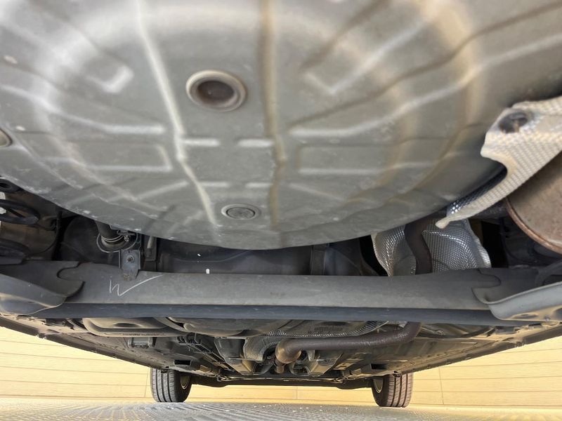 2020 Nissan Note DAA-HE12 (UW-6a7be3a8bd5c9)[27]