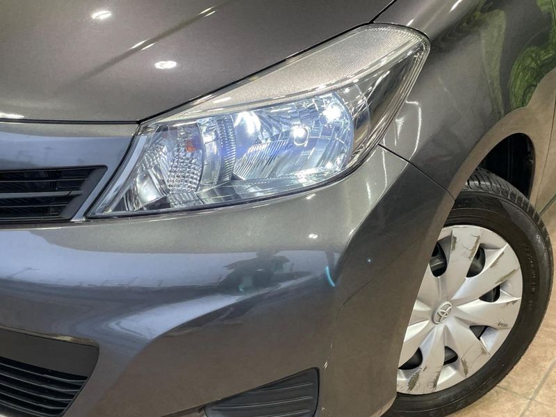 2013 Toyota Vitz DBA-KSP130 (UW-6a7be44caa90b)[20]