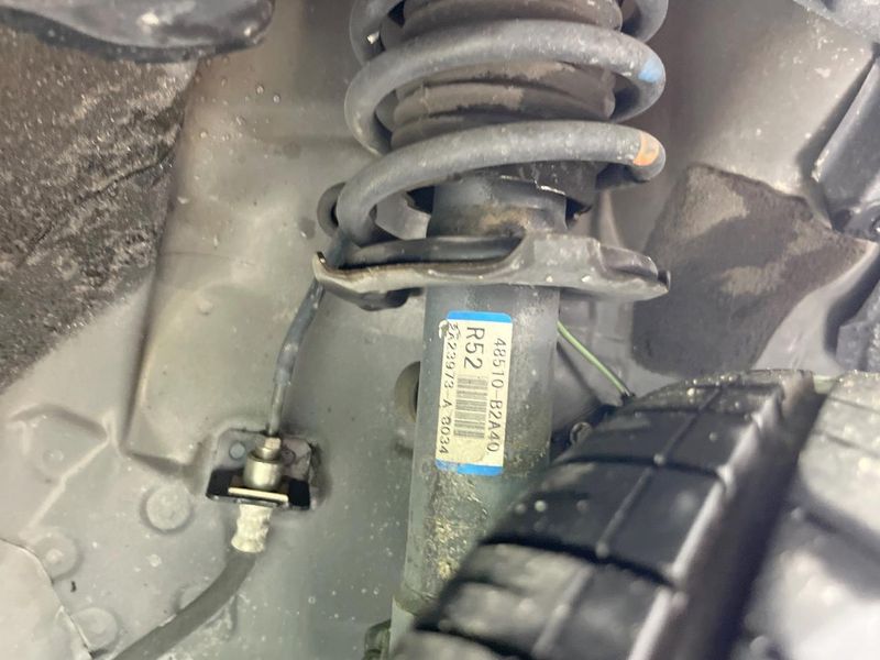 2011 Daihatsu Move DBA-LA100S (UW-6a7be45676acd)[19]