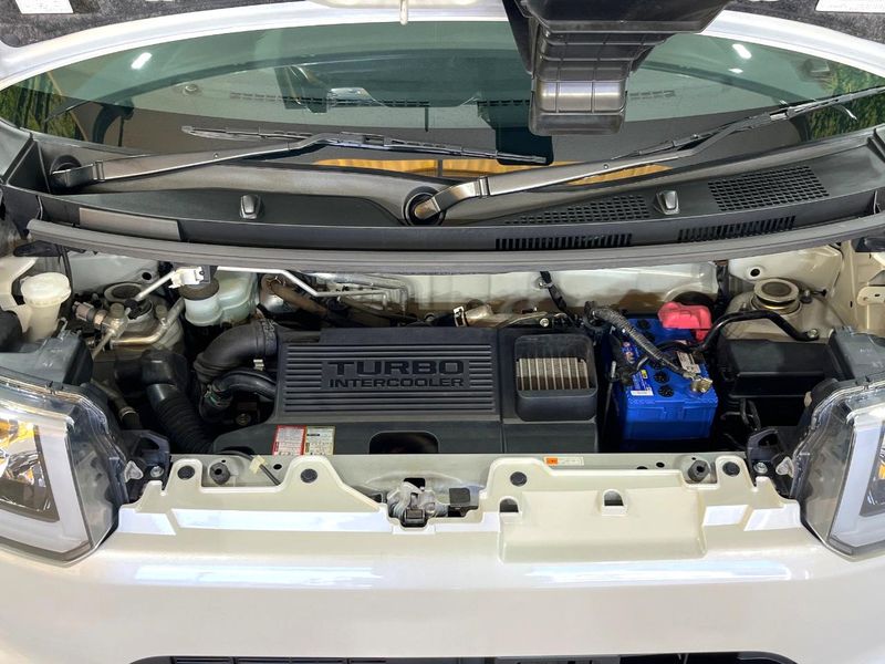 2017 Daihatsu Wake DBA-LA700S (UW-6a7be48965993)[4]