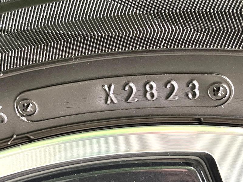 2017 Daihatsu Wake DBA-LA700S (UW-6a7be48965993)[18]