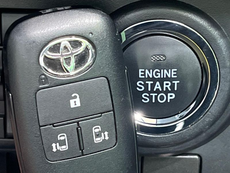 2021 Toyota Roomy 4BA-M900A (UW-6a7be4af19040)[5]